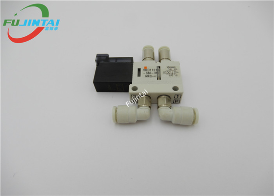 JUKI 750 760 SMT Yedek Parça Elektromanyetik Valf ASM E25117250A0 VQD1121W-5MO-C4-X8